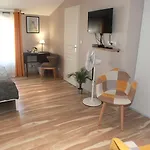 D'hôtes La Fontaine! 3*