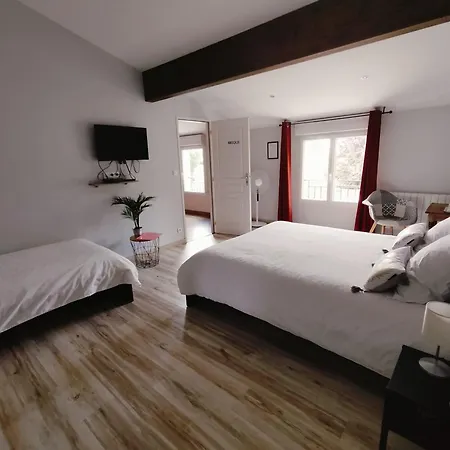 D'hotes Au Clocher 3* Saint-Seurin-de-Cadourne