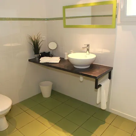 B&B Au Clocher Saint-Seurin-de-Cadourne